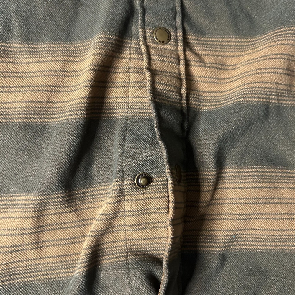 Roark Button Shirt Mens M Nordsman Flannel Stripe Fit Elbow Patch Snap Button - Picture 4 of 9